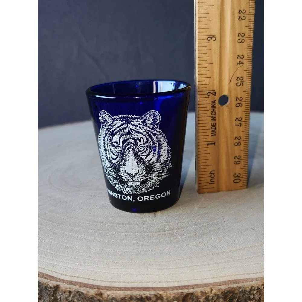 Cobalt Blue Wildlife Safari Winston Oregon Animal Kingdom‎ Shot Glass Souvenir